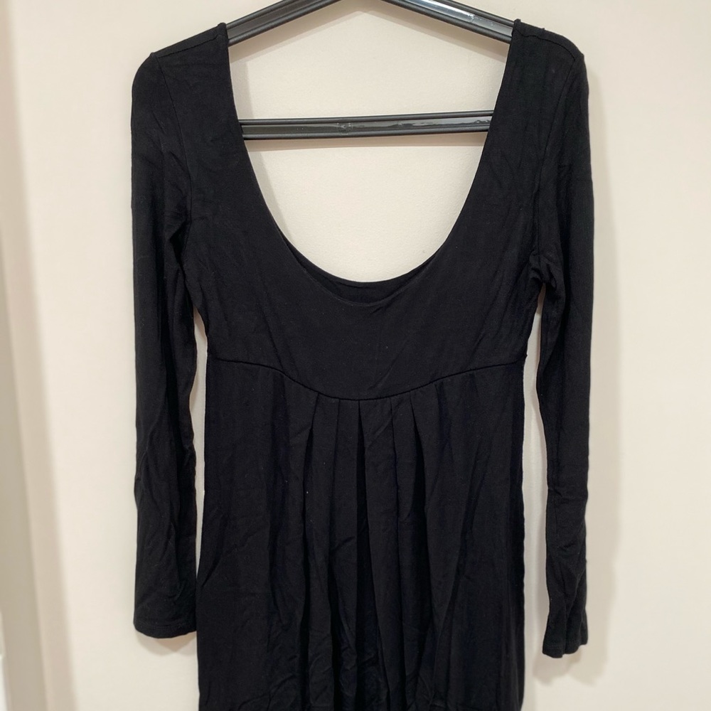 Long Sleeve Mini Black Dress